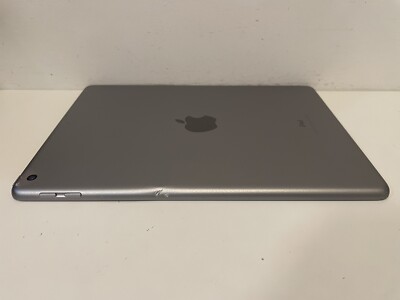 Apple iPad 6th Generation 32GB, Wi-Fi, 9.7in - Space Gray - See