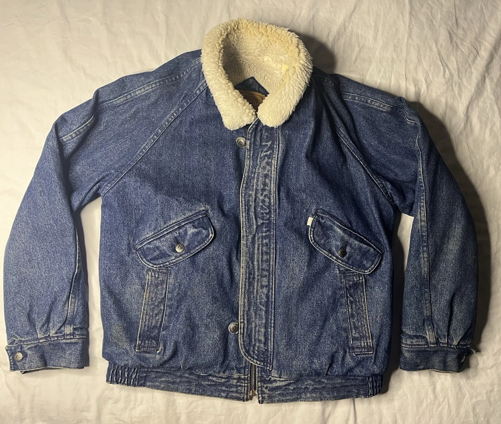 Vintage Levi’s Sherpa Lined Denim Jacket Men’s Medium Blue Collar USA Made