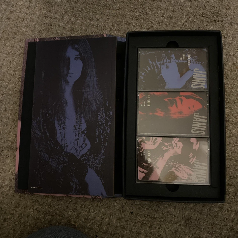 JANIS JOPLIN Columbia Legacy 3 CASSETTE Deluxe Box Set 49 Songs + Booklet Foto 3 de 3