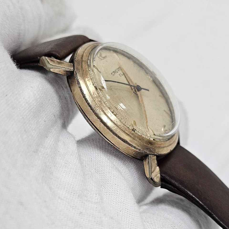 Reloj Pulsera Croton EL De Colección Para Hombre Relleno de Oro Raro Funciona 34mm Esfera Starburst Foto 2 de 4