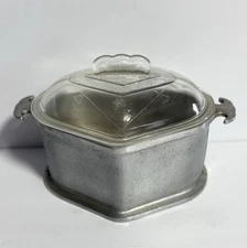 Vintage Guardian Service Triangle Casserole Pot W/Glass Lid