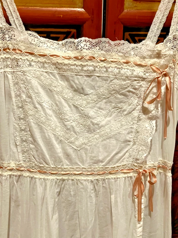 NUEVO SIN ETIQUETAS J Peterman Camisón Marfil Blanco Romántico Boda Trousseau Foto 2 de 4