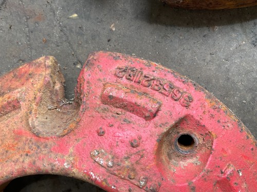 1962 International IH 606 Gas Tractor Rear Wheel Weights 365321R2 - Picture 7 of 12