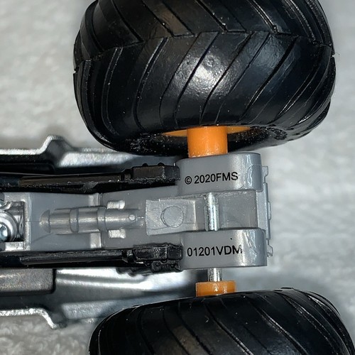 Spin Master Monster Jam Maximum Destruction Max-D 5 Pack 1/64 2020 More In Store - Picture 16 of 16