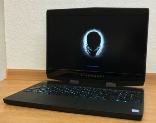 Jeux Systèmes Dell Alienware M15 i7 8.GEN 6X4,1GHz SSD 15,6 " FHD NVIDIA-6GB - Photo 1/8