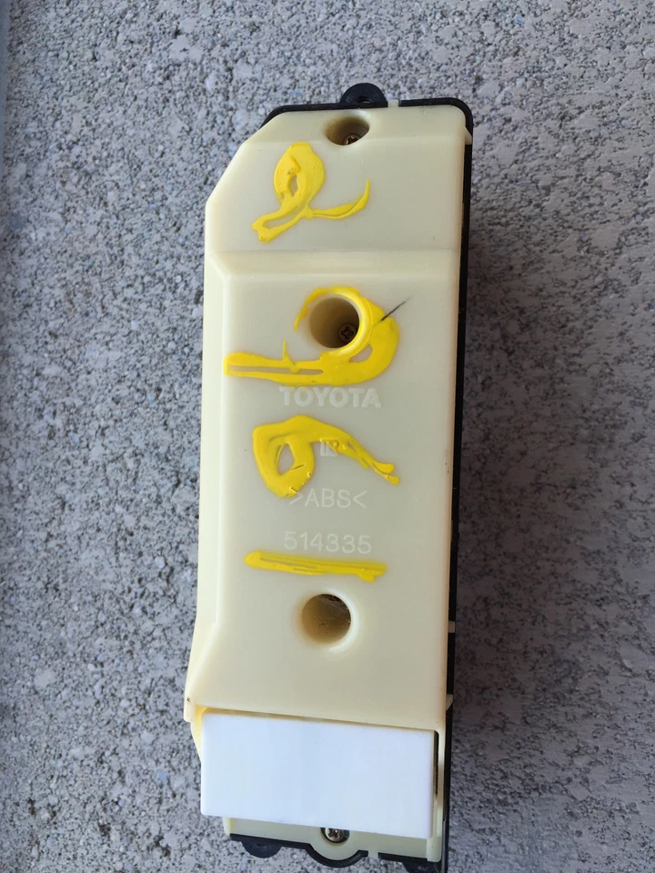 99 - 03 LEXUS RX300 3.0L DRIVER LEFT SIDE MASTER POWER WINDOW SWITCH 84040-48020 - Image 4 of 4