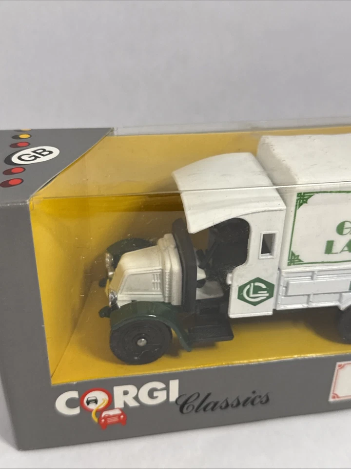 CORGI CLASSICS 1926 Renault Van Aux Galleries Lafayette Paris #922 BOXED - Image 3 of 4