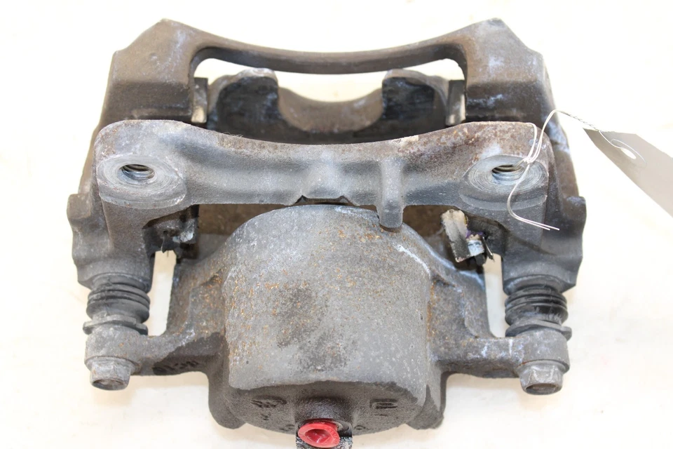 Pinza de freno delantera derecha Saturn Sky 2007-2010 OEM KL68 Foto 4 de 4