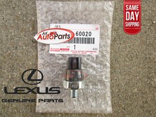 92 - 03 LEXUS ES300 ENGINE OIL PRESSURE SENSOR SWITCH OEM NEW