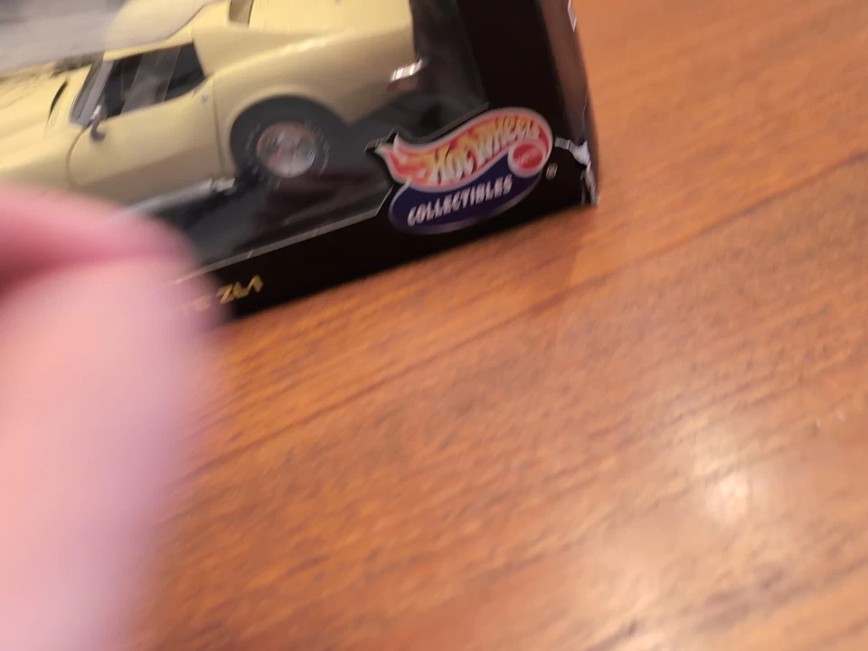 🦅🦅🦅HOTWHEELS  1969 Chevy Corvette Stingray ZL1 427 Coupe Yellow 1:18🦅🦅🦅 - Image 4 of 4