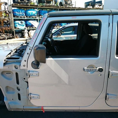 13 Jeep Wrangler JK Transmission Oil Cooler M155 929-b for sale