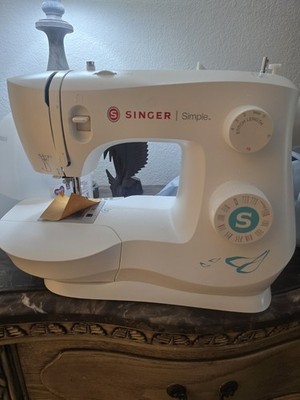 SINGER Simple 3337 Sewing Machine - White (230132112.FS)