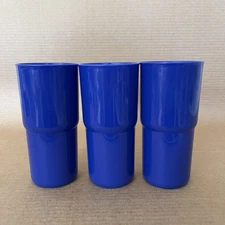 Tupperware Stackable Tumblers 18 oz. Large Cup (Set of 3) Blue #2413