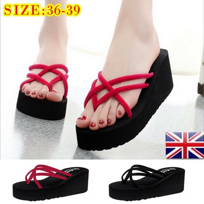 toe thong slippers uk