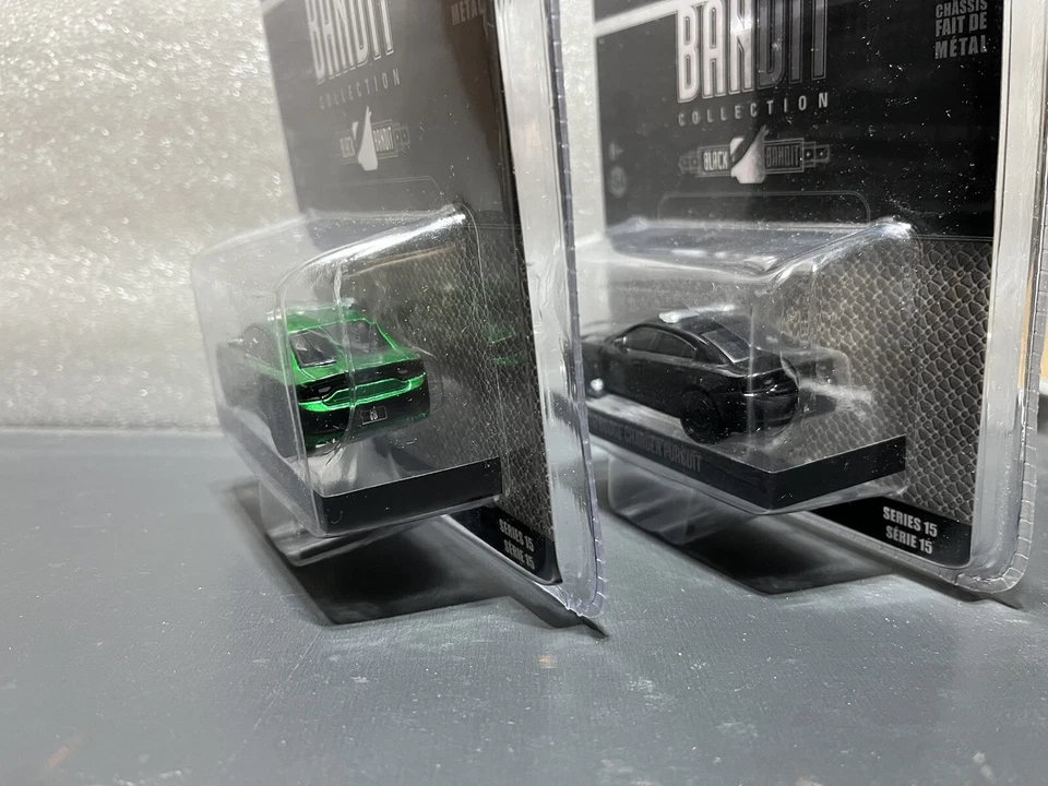 Greenlight Black Bandit 2016 Dodge Charger Pusuit Chase Set (2) Green Machine Foto 4 de 4