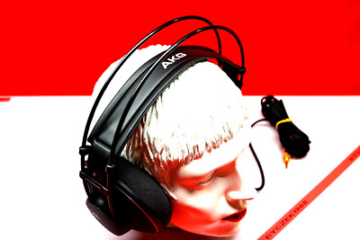 AKG K - 400 -120 Ohm. - St. Bügelkopfhörer für DJ und Studio - TOP  Zustand -OVP