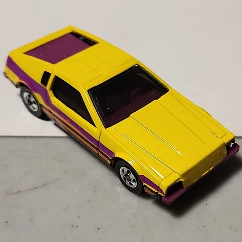 Vintage Hot Wheels 1979 Turismo Delorean ( Yellow / Purple ) Blackwall Diecast
