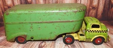 24" Wyandotte Pressed Steel Green Truck And Trailer Vintage 1940's