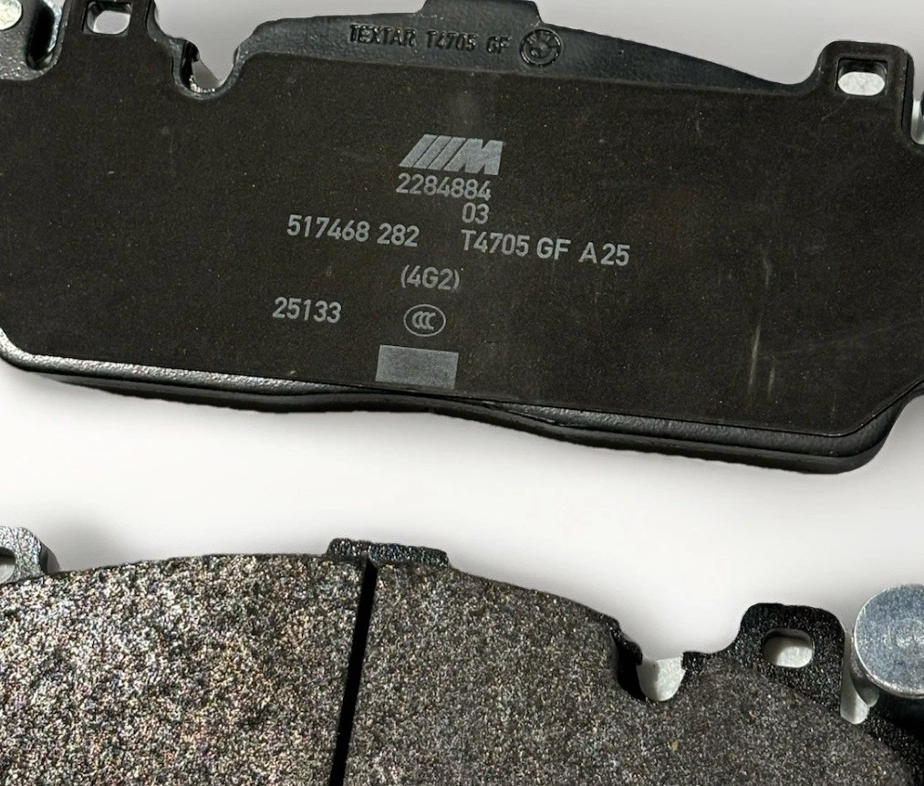 2 Pieces BMW F10 M5 F12 F13 F06 M6 Genuine Front Brake Pad photo 3