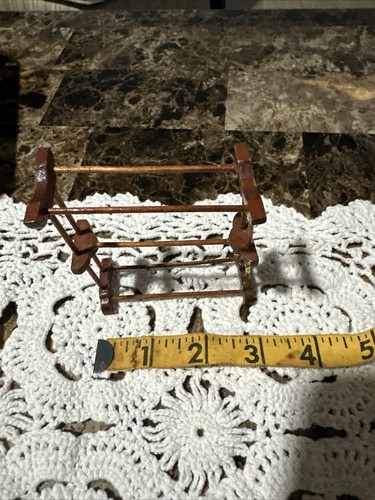 Vintage Quilt Stand Dollhouse Miniature 1:12 Blanket or Clothing Rack Handmade - Picture 2 of 4