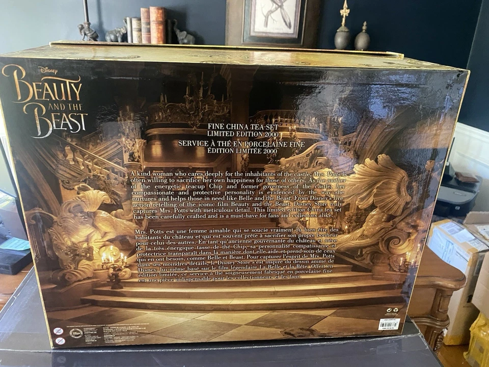 Juego de té de acción en vivo Disney La Bella y la Bestia Fine China - Edición limitada - Foto 3 de 3