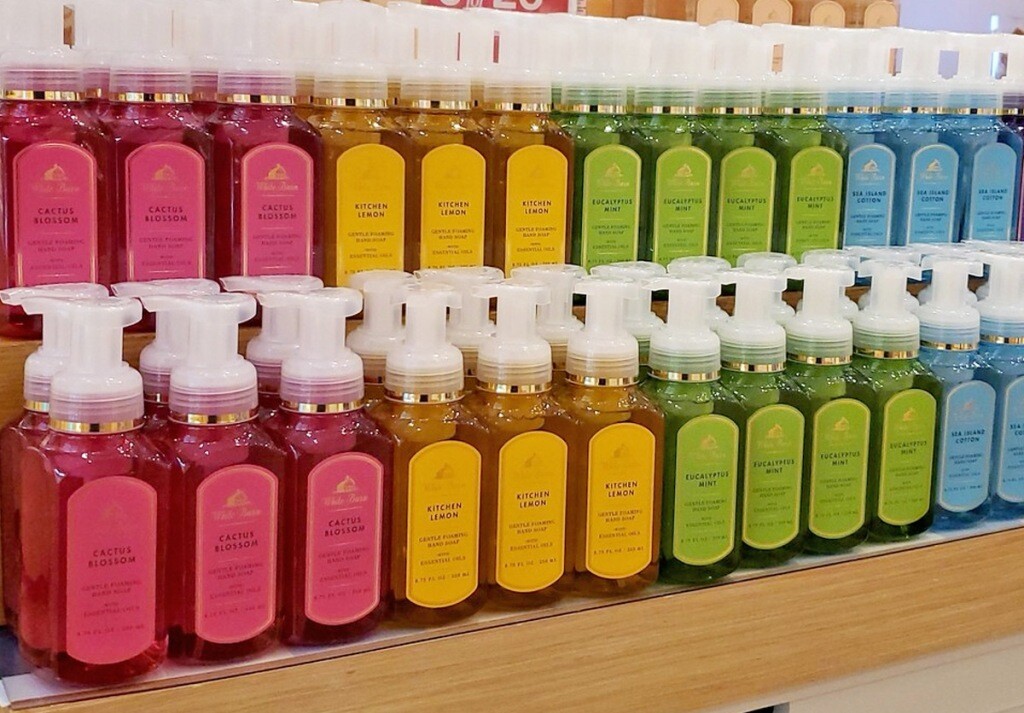 Bath & Body Works FOAMING HAND SOAP Pick Your Scent FREE SHIP New FAST DELIVERY