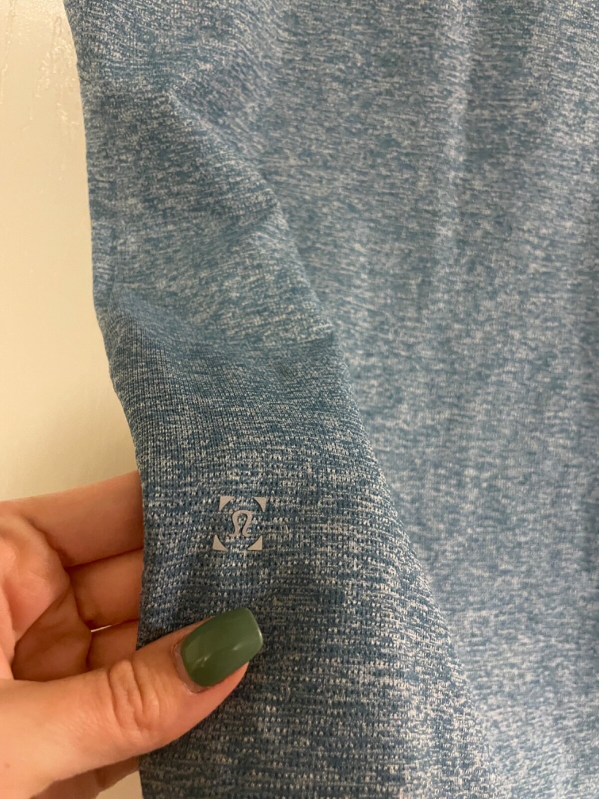 Lululemon *ALOHA Men's 5 Year Basic Tee *rare.* image 9
