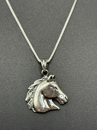 New Condition 18" Sterling Silver Horse Pendant Necklace 