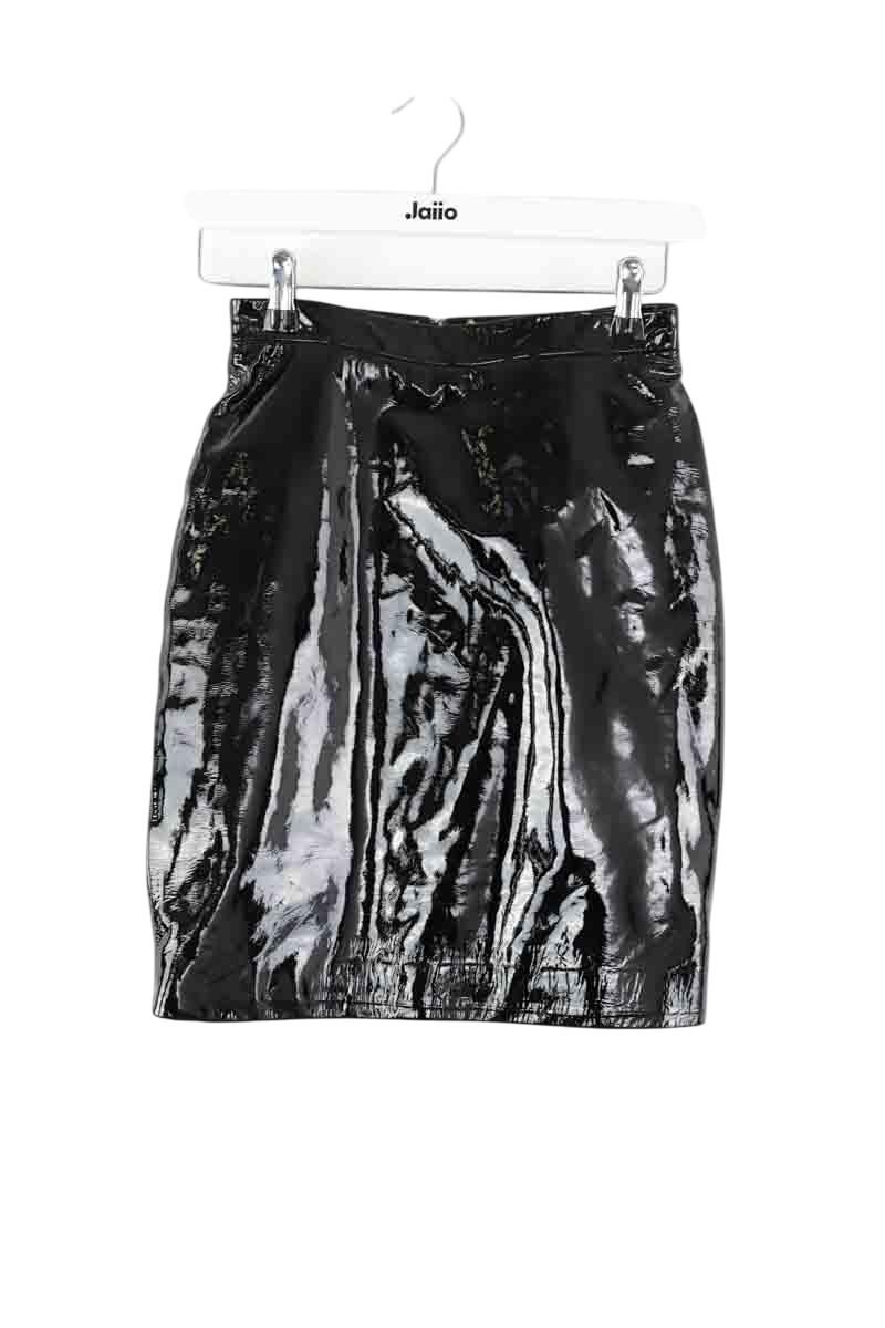 Mini jupe en cuir verni noire Saint Laurent XS