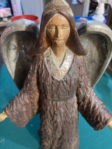 ÁNGEL ESTATUA 14" DE ALTO con GRANDES ALAS PLATEADAS - MUY BONITA - NO ESTOY SEGURO DE LO QUE ES - Imagen 5 de 11