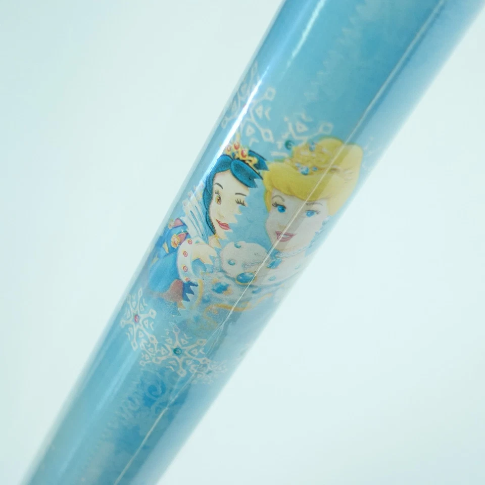 Rollo de envoltura de regalo de princesa Disney Belle Cenicienta Blancanieves Bella Durmiente 70 pies cuadrados Foto 4 de 4