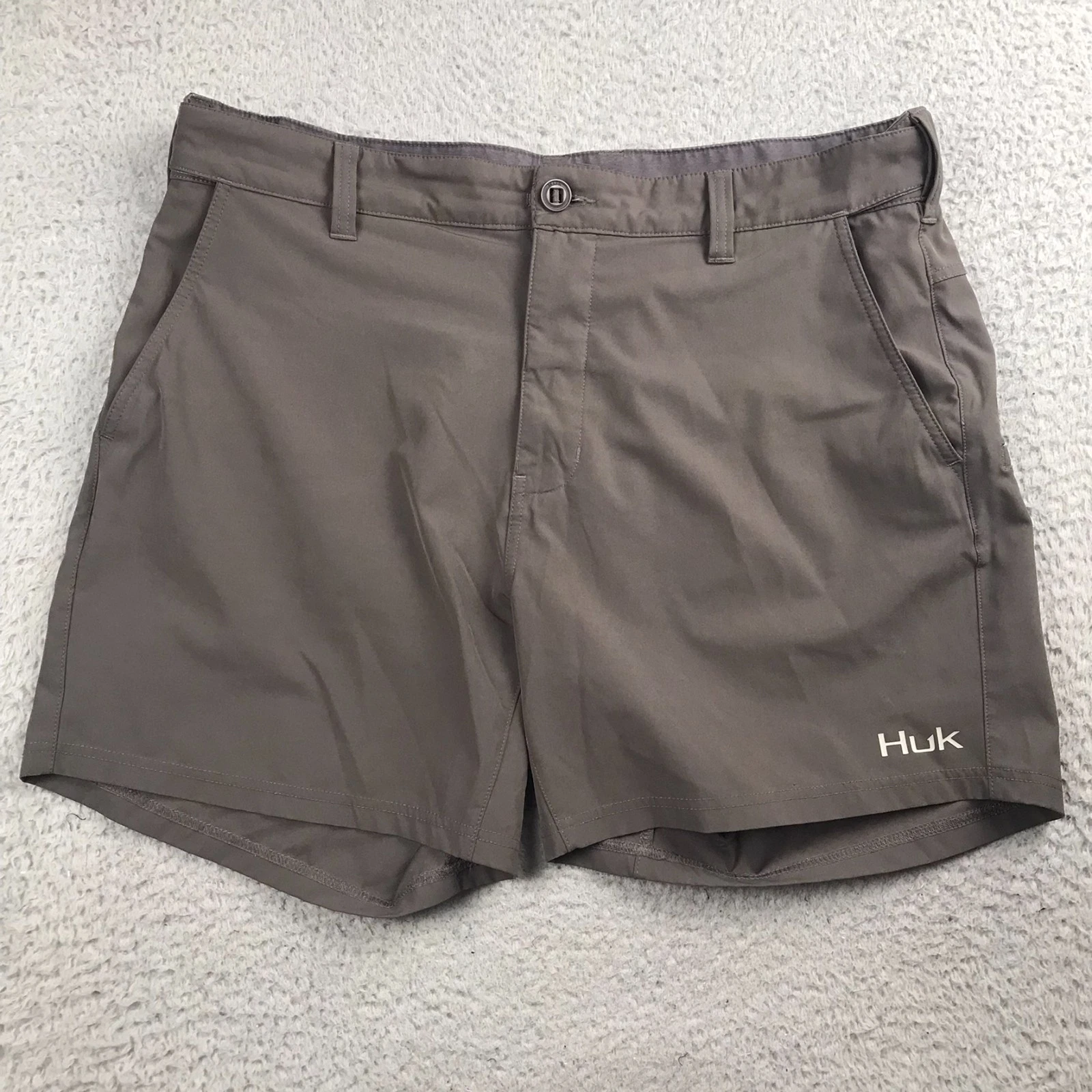 Huk Low Country Performance Fishing Shorts Mens 2XL Gray 6" Stretch
Opens in a new window or tab