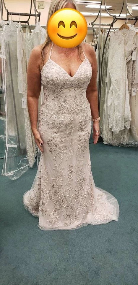 14码婚纱礼服 — 第 2/4 张图片