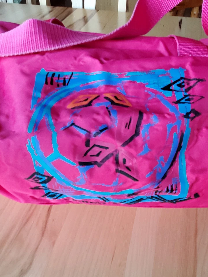 Bolsa de viaje retro vintage rosa brillante Umbro fútbol fútbol fútbol entrenamiento gimnasio Foto 4 de 4