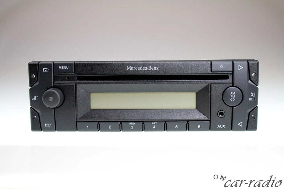 Original Mercedes Truck Base Low 24V LKW Radio MP3 WMA CD-R Autoradio AUX 1-DIN - Bild 4 von 4