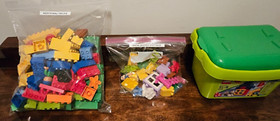 Lego Duplo Snow White's Cottage 6152 Incomplete Set and 5146 lot