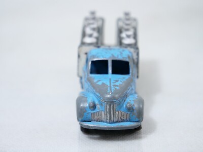 VÉRITABLE & ANCIEN Dinky camion laitier Studebaker Nestlé réf:250