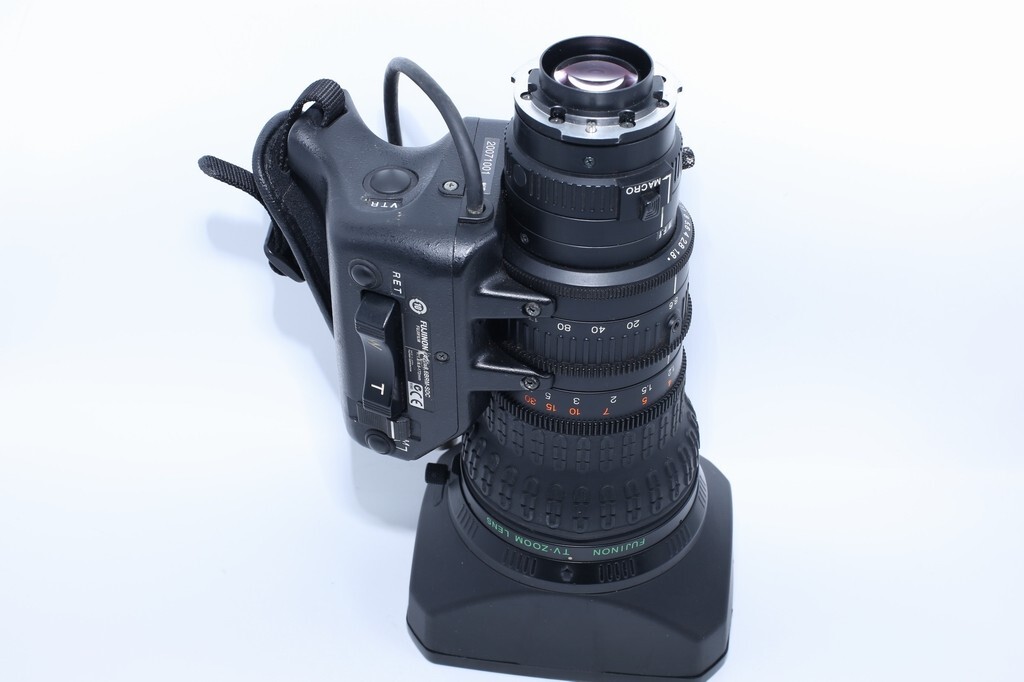 FUJINON A20x8.6BRM-SD 2/3 B4 mount TV Zoom Lens for