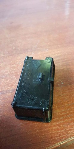 BMW E46er 2001 Mittelkonsole vorne Aschenbecher Aschenbecher Einsatz 8184516