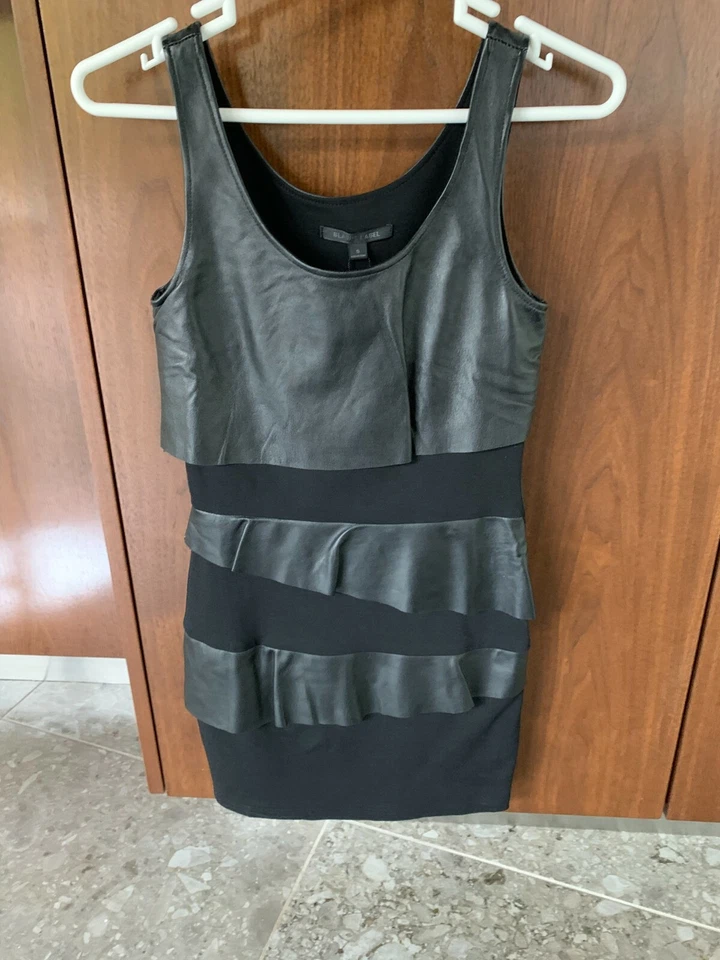 Vestido de cuero negro con etiqueta BLAQUE para mujer talla: pequeño Foto 2 de 4