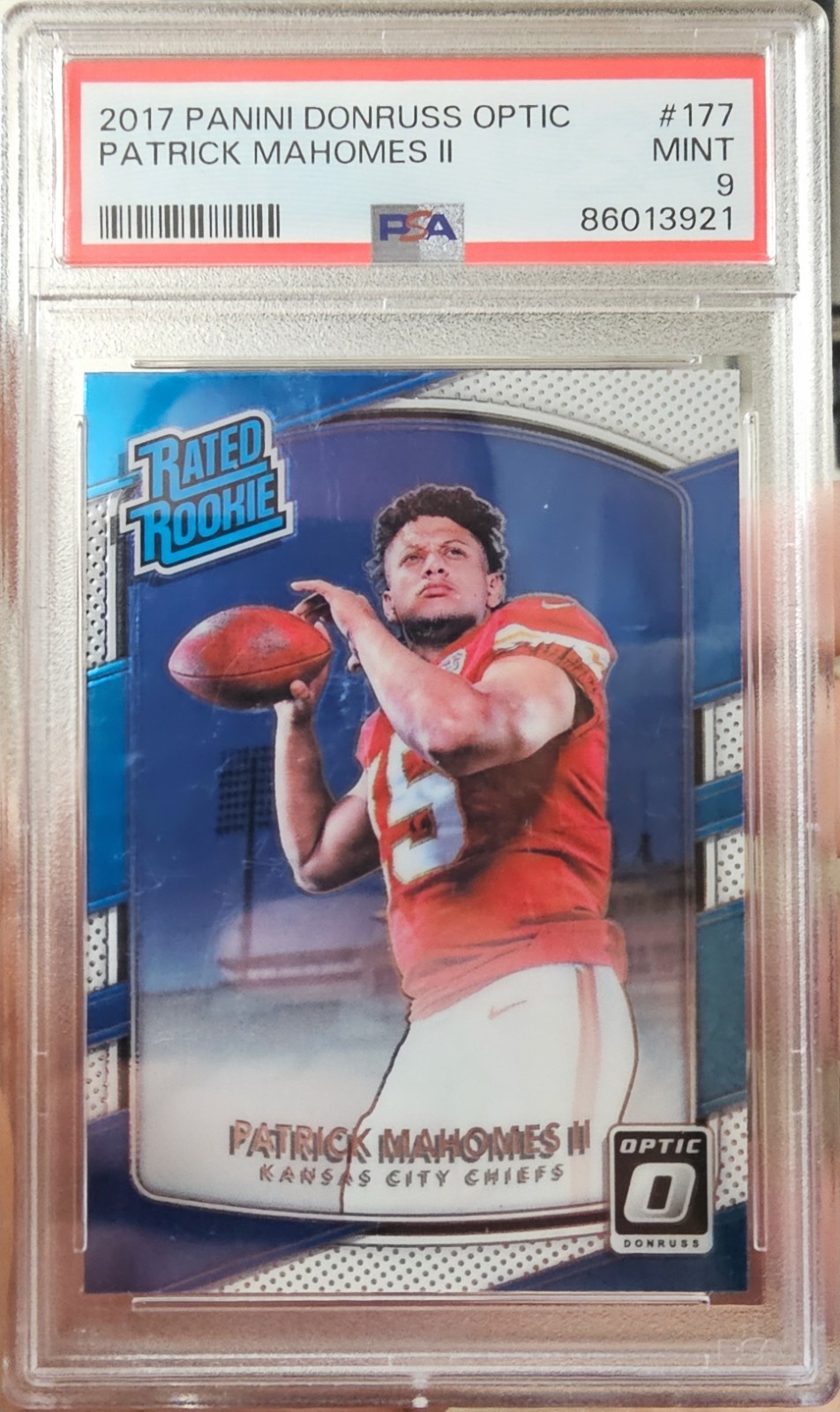 2017 Donruss Optic Patrick Mahomes II Rookie (RC) #177 - PSA 9
