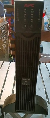 APC UPS: SURTA1500XL