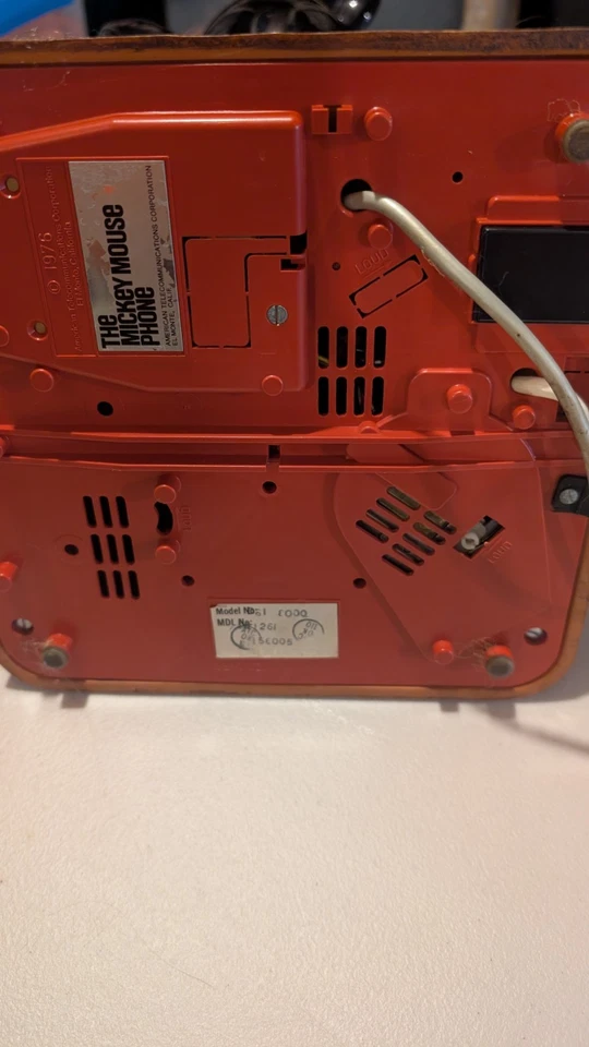 Teléfono de escritorio de colección Disney Standing Mickey Mouse con marcación giratoria 1976 teléfono fijo Foto 4 de 4