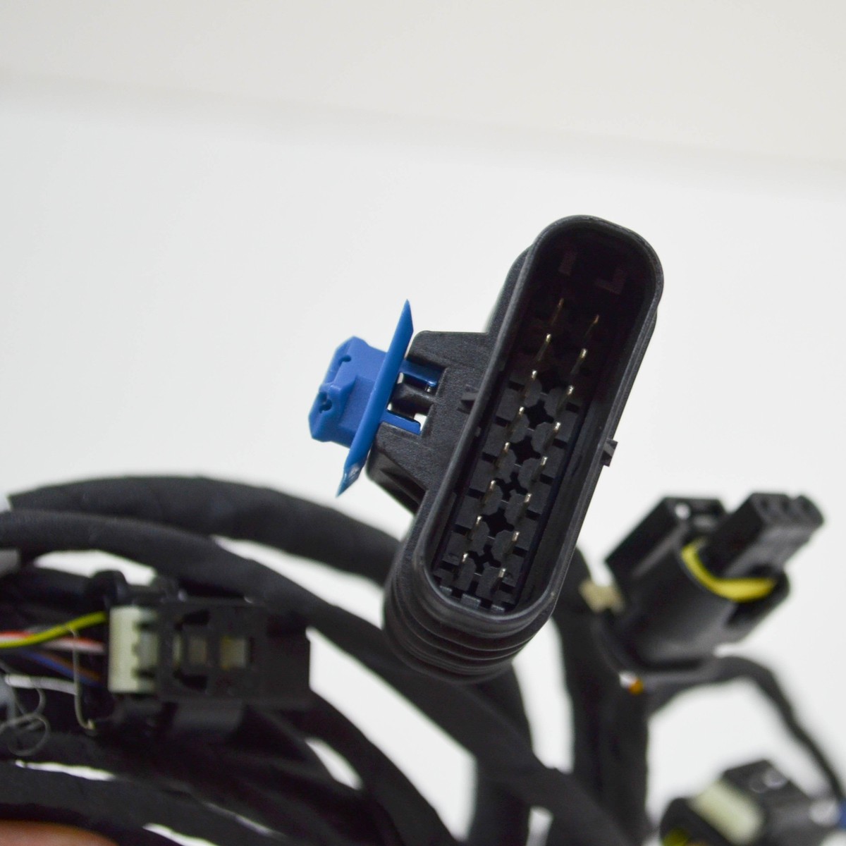 NEW MB GLC COUPE C253 FRONT BUMPER PDC WIRING HARNESS A2535402600