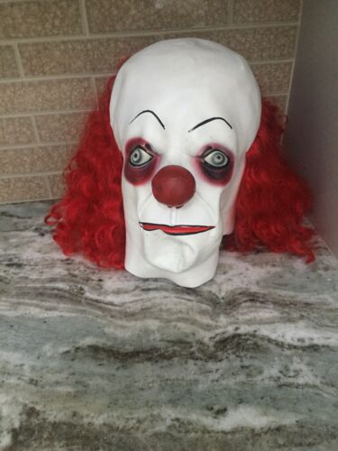 SCARY CLOWN HALLOWEEN LATEX MASK  HORROR CREEPY