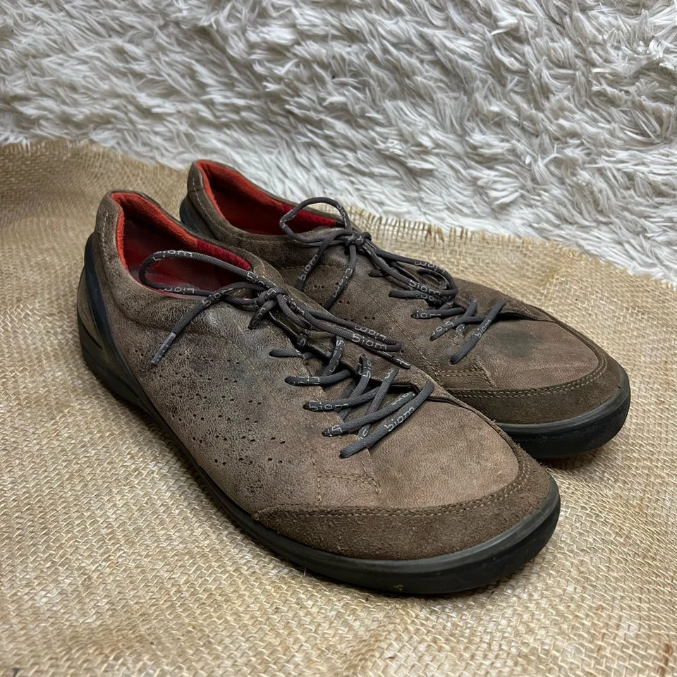 Zapatos de golf Ecco Biom para hombre marrón con cordones perforados parte superior baja 13/13,5 euros 47 M Foto 3 de 4