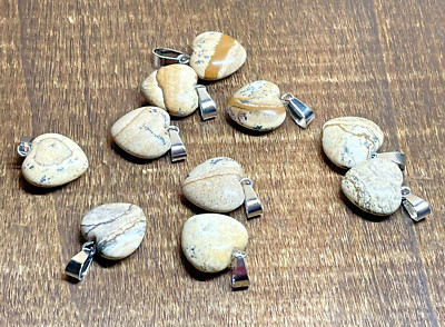 10 x Restposten Konvolut hellbrauner Stein Marmor Herz Anhänger 15mm