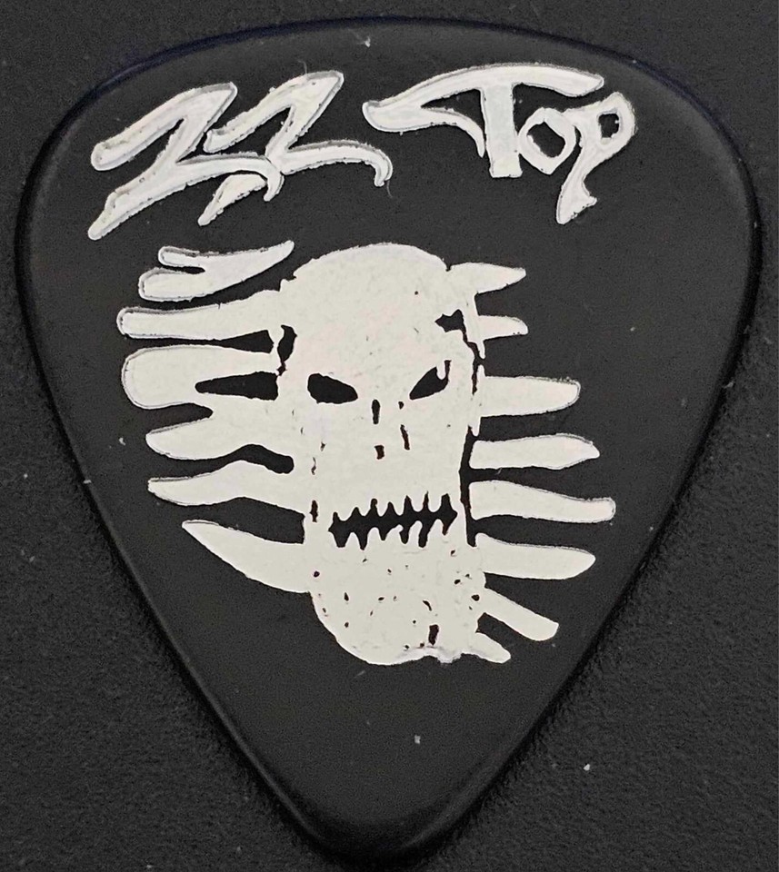 *RARE* ZZ Top Dusty Hill "Pleaser" black guitar pick eBay