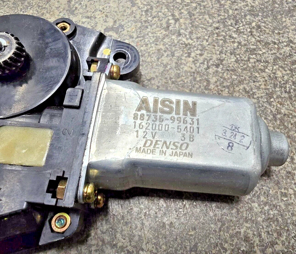 SLIDING SUNROOF GEAR DRIVE MOTOR TOYOTA HIGHLANDER 2001-2007 88735-99631 - Изображение 3 из 4