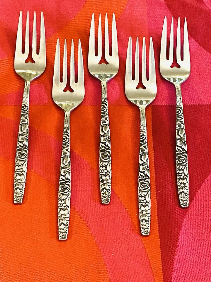 EKCO Eterna Japón LAS PALMAS Texturizado Negro Acento Floral 5 Tenedores de Ensalada 6 5/8" Foto 2 de 4